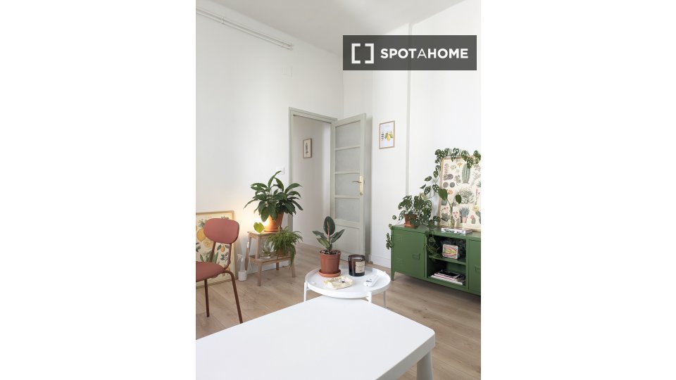 Double room Valencia, 2 beds, 72m² — photo 15
