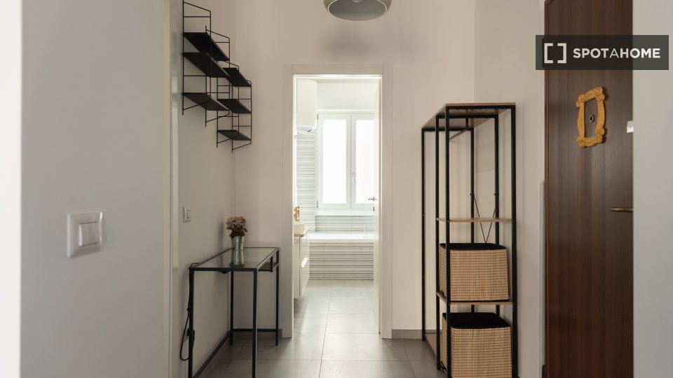 Apartment Milan, 1 bed — photo 13