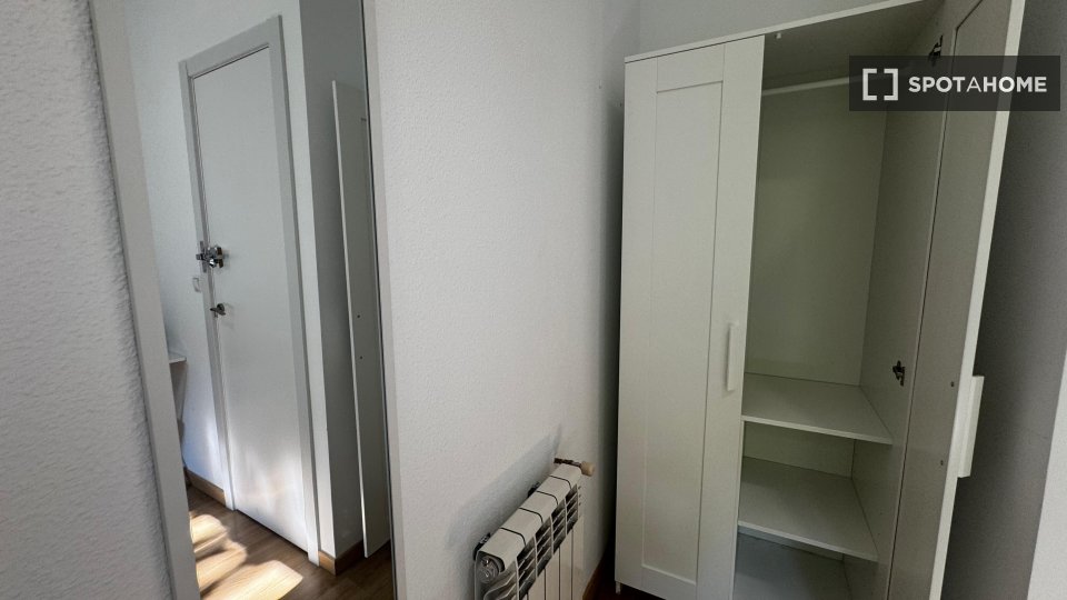 Habitación doble Madrid, 6 habitaciones, 110m² — foto 8