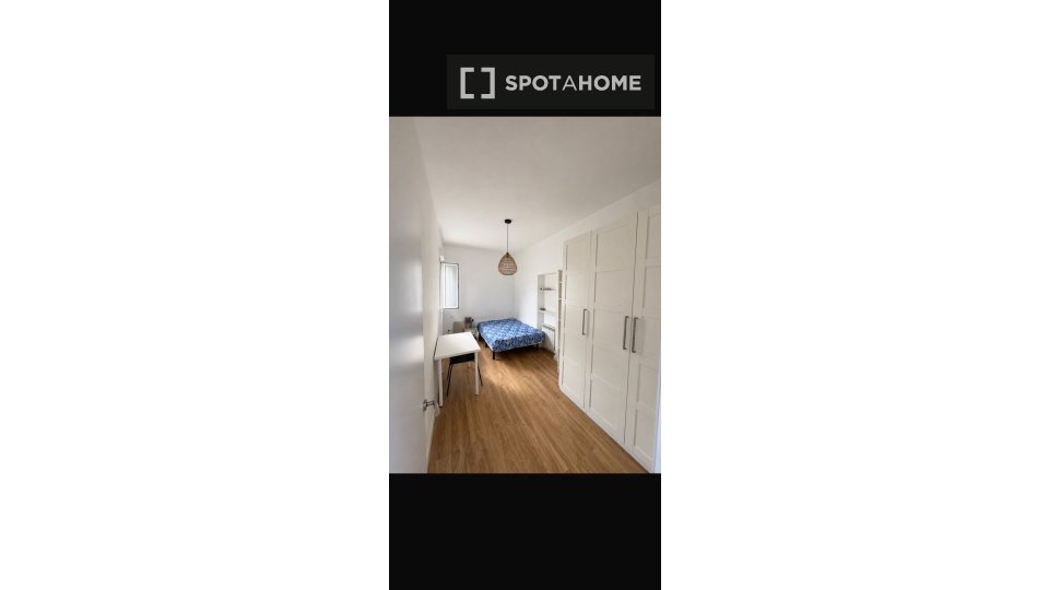 Double room Madrid, 1 bed, 120m² — photo 3