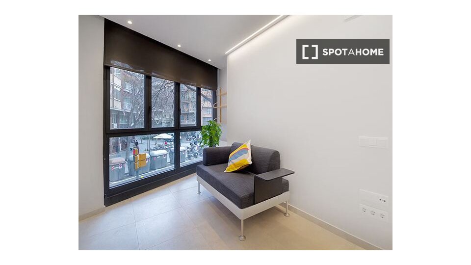 Apartment mono Barcelona, 40m² — photo 8