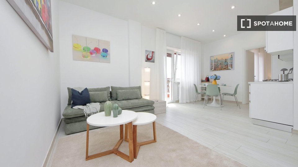 Apartment Rome, 1 bed — photo 8