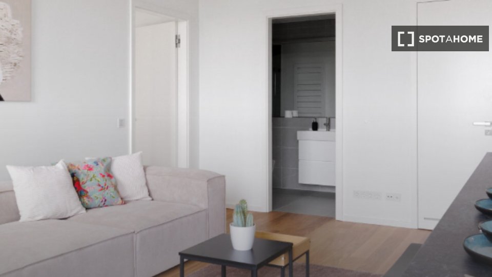 Apartment Frankfurt, 1 bed, 62m² — photo 8