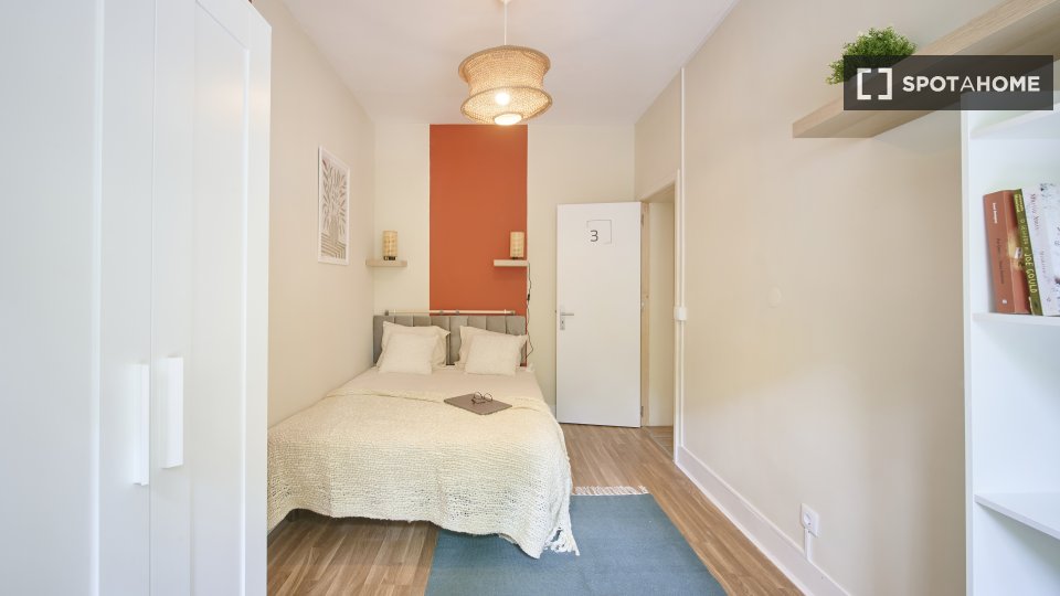 Double room Lisbon, 7 beds — photo 10