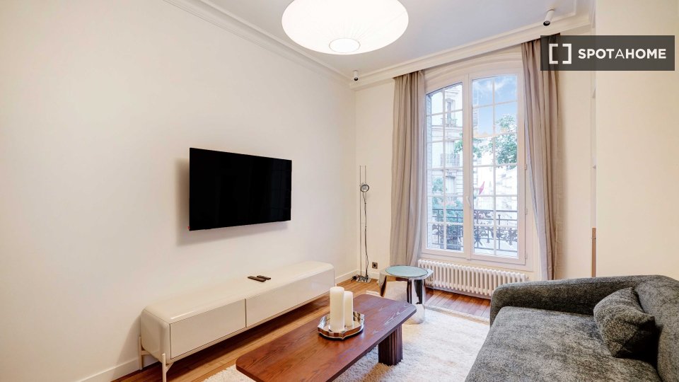 Apartment mono Paris, 40m² — photo 3