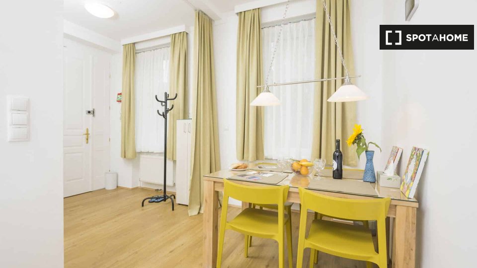 Apartment Vienna, 1 bed, 50m² — photo 1