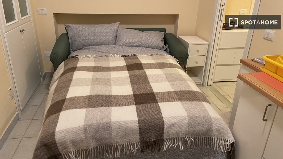 Apartment Rome, 1 bed, 43m² — photo 9