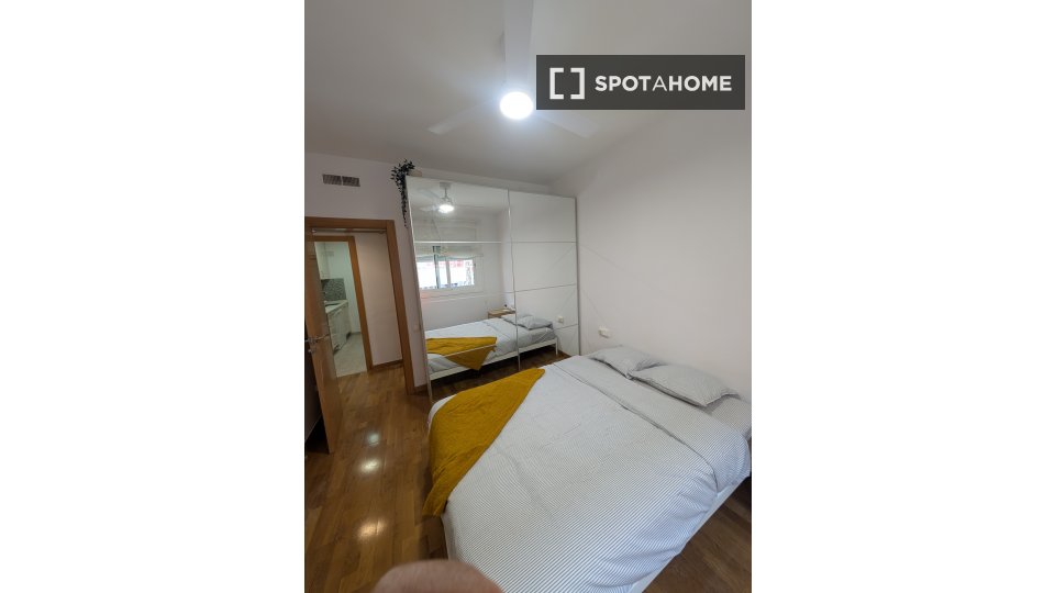 Camera doppia Barcellona, 4 camere, 84m² — foto 15