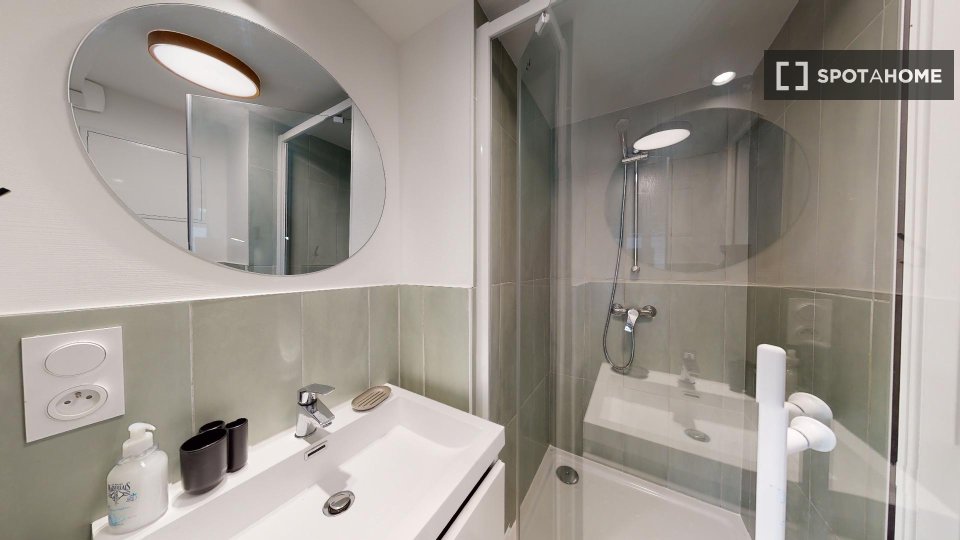 Double room Paris, 11 beds — photo 18