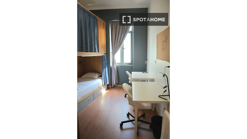 Double room Porto, 7 beds, 250m² — photo 22