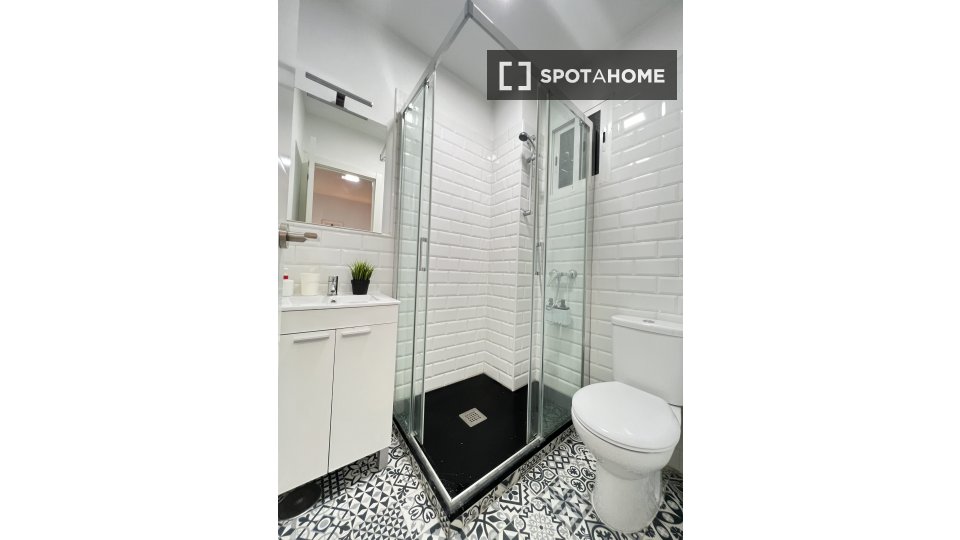 Apartment mono Madrid, 25m² — photo 12