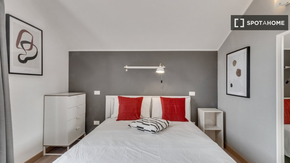 Double room Milan, 4 beds, 95m² — photo 11