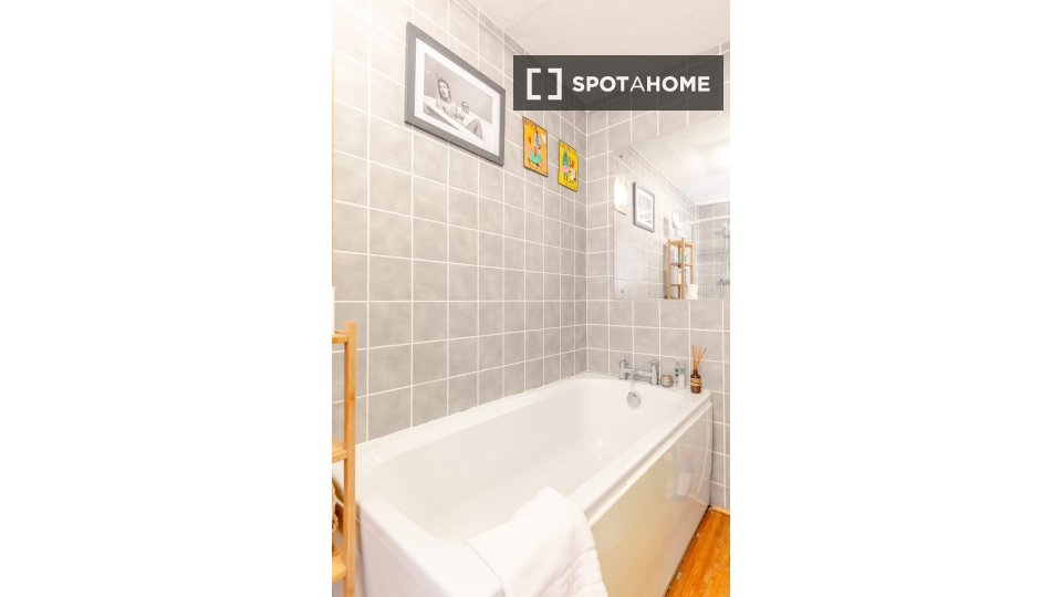 Apartment London, 2 beds, 65m² — photo 5