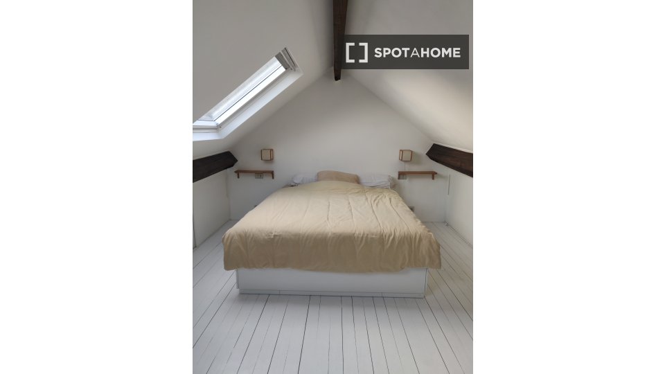 Apartment Brussels, 1 bed, 60m² — photo 2