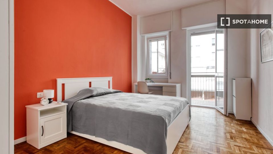 Double room Milan, 3 beds — photo 14