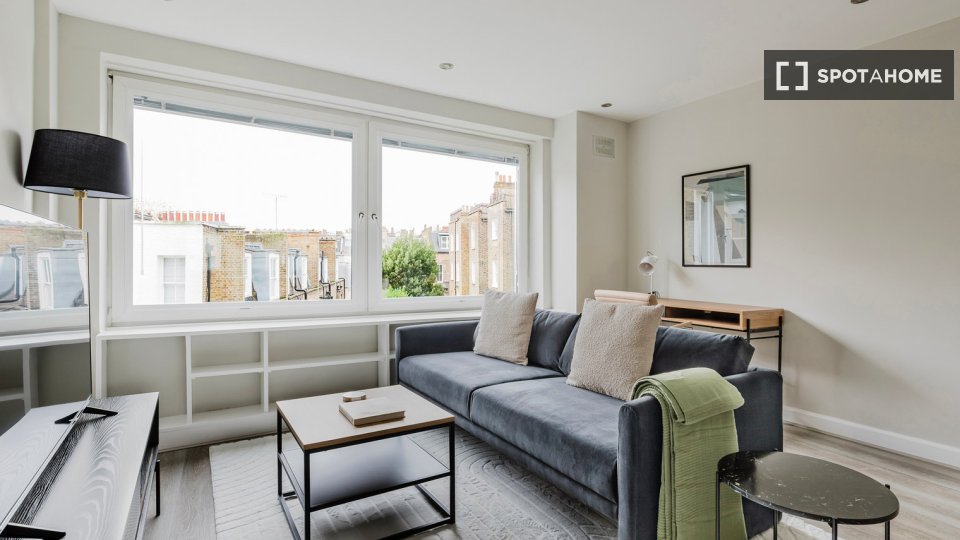 Apartment London, 2 beds — photo 8