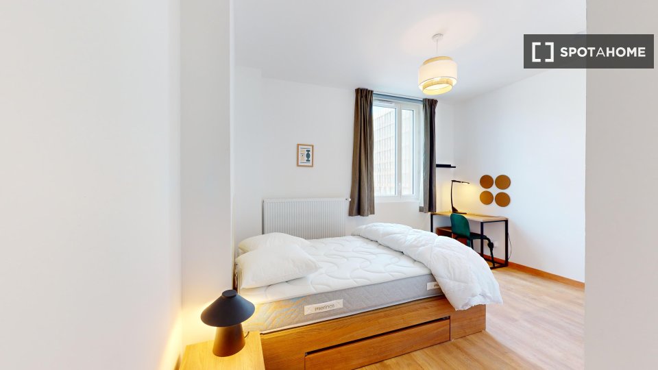 Double room Paris, 9 beds — photo 10