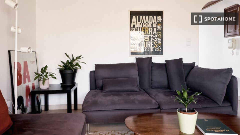 Apartment Lisbon, 1 bed, 60m² — photo 13