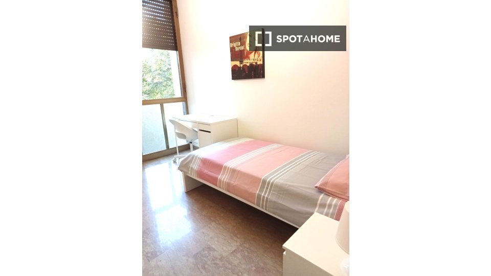 Double room Milan, 4 beds, 100m² — photo 18
