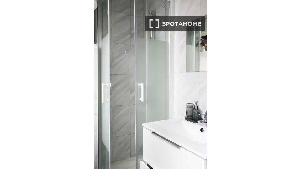 Apartment mono Paris, 18m² — photo 8