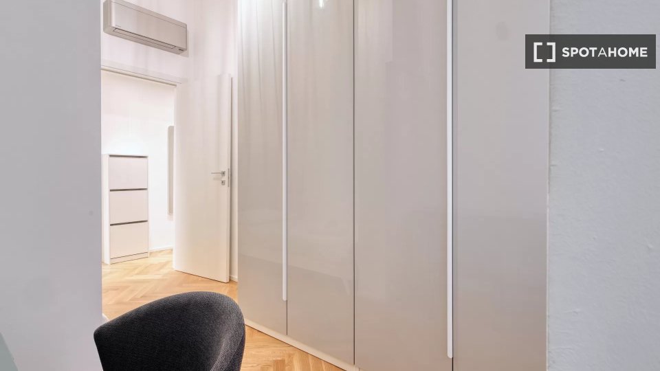 Apartment Milan, 2 beds — photo 13