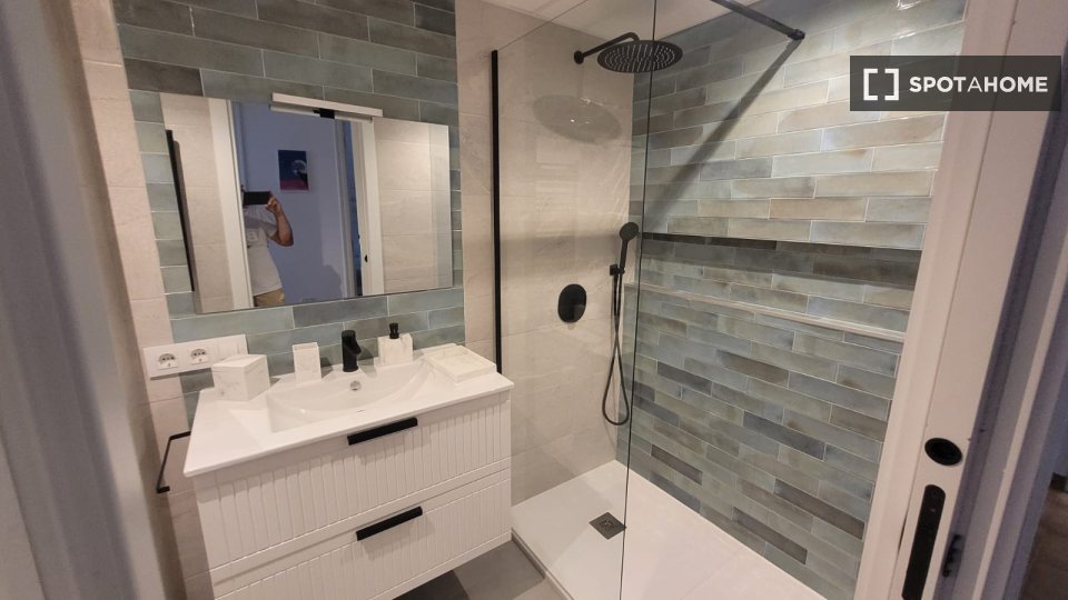 Apartment Alicante, 2 beds, 70m² — photo 19