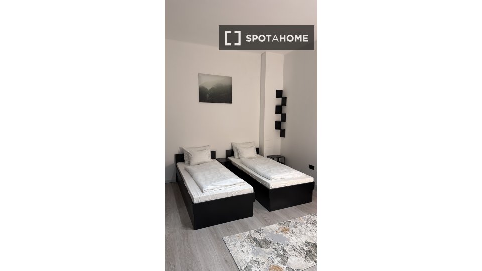 Double room Budapest, 4 beds, 96m² — photo 18