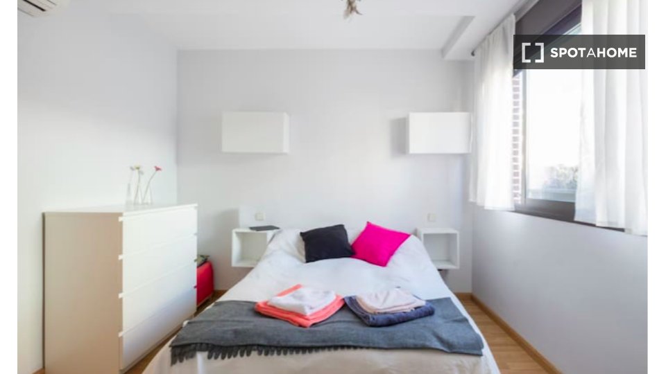 Apartment Madrid, 1 bed, 48m² — photo 2
