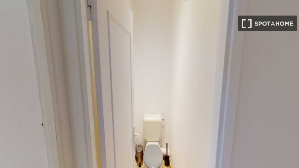 Double room Paris, 4 beds, 80m² — photo 5