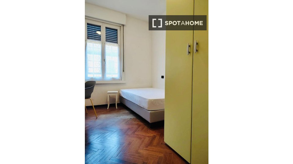 Double room Trento, 3 beds — photo 11