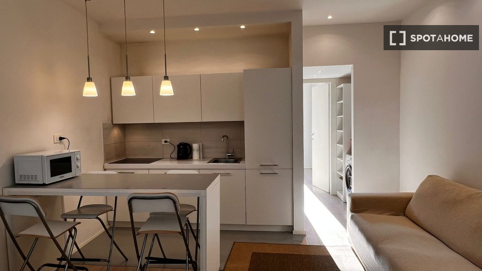 Apartment Milan, 1 bed, 45m² — photo 3