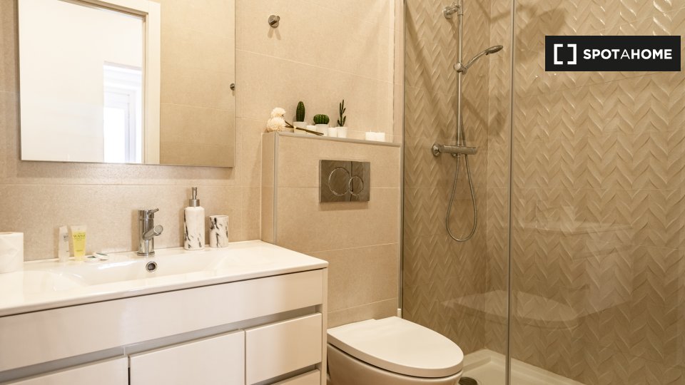 Apartment Lisbon, 2 beds — photo 1