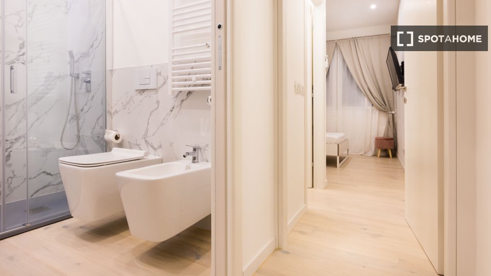 Apartment Milan, 2 beds, 90m² — photo 3