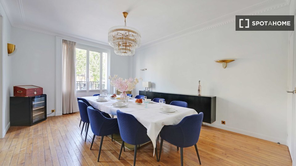 Apartment Paris, 3 beds, 183m² — photo 5