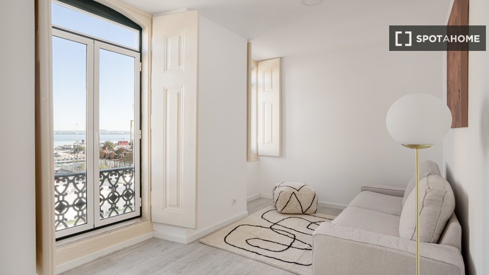 Apartment Lisbon, 2 beds — photo 3