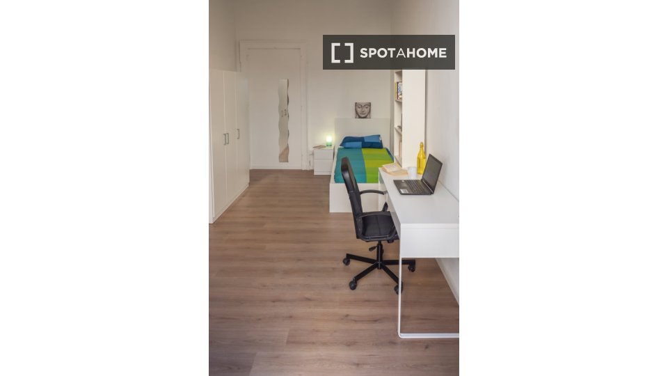 Chambre double Turin, 6 chambres — photo 5