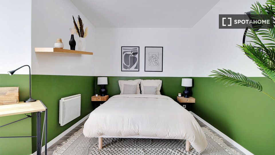 Double room Paris, 5 beds — photo 1