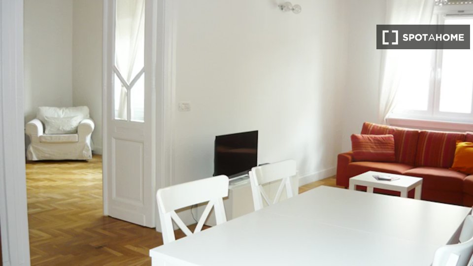 Apartment Budapest, 2 beds, 70m² — photo 5