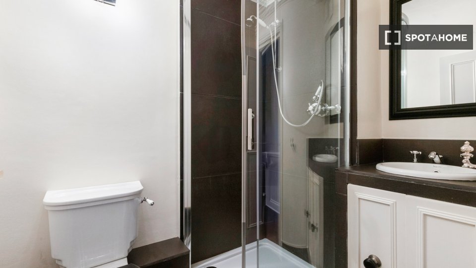 Apartment London, 2 beds — photo 5