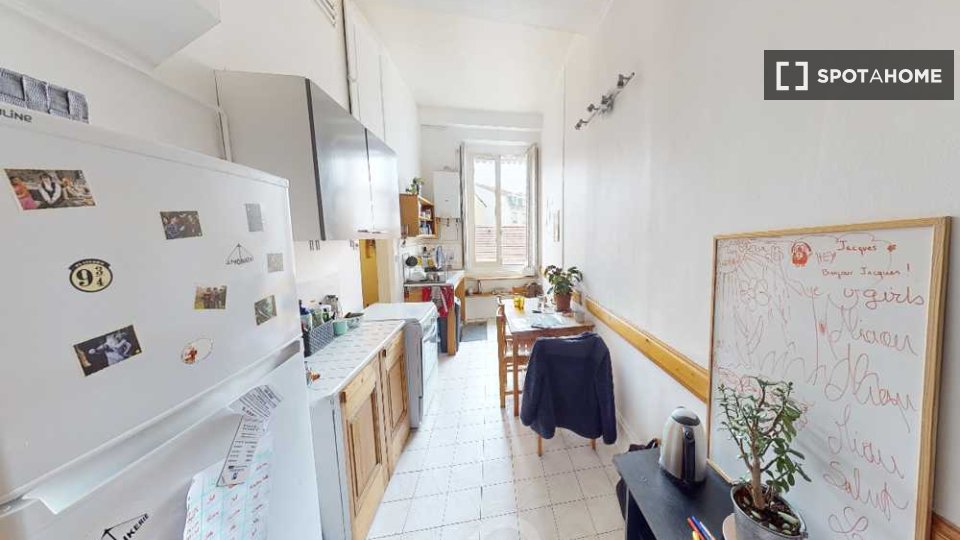 Camera doppia Lione, 3 camere, 100m² — foto 12