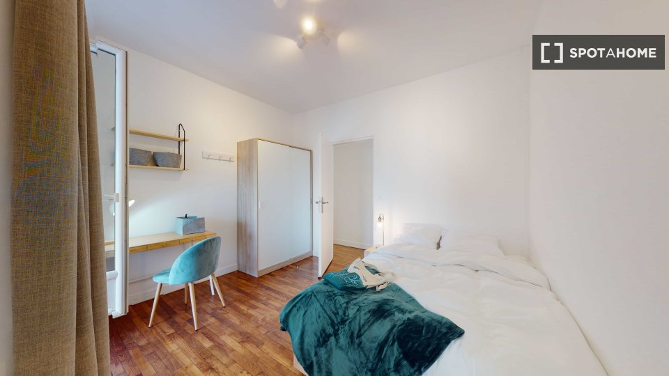 Double room Paris, 8 beds — photo 19