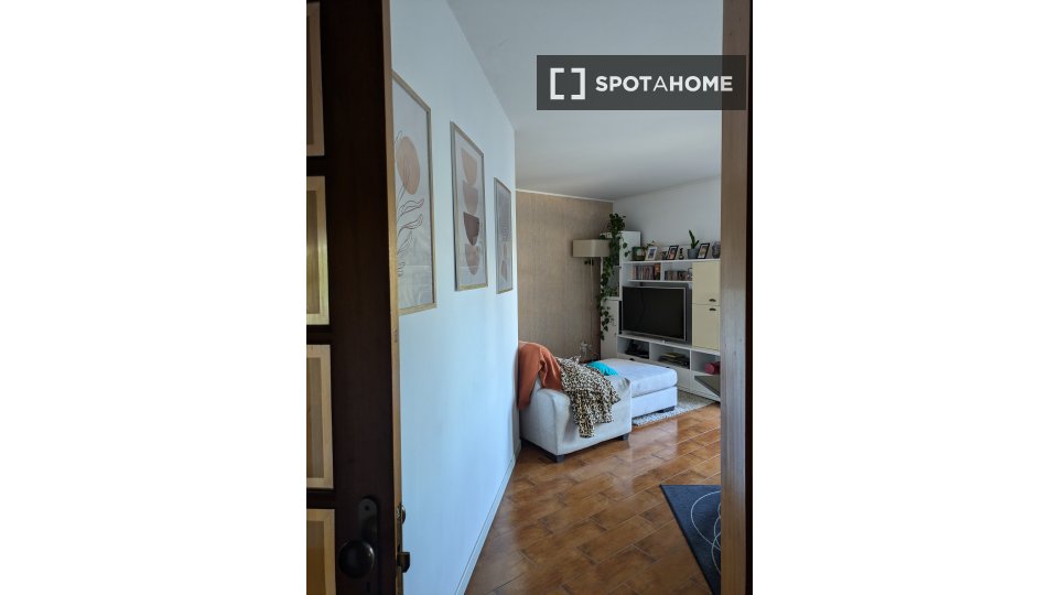 Double room Porto, 3 beds, 90m² — photo 4