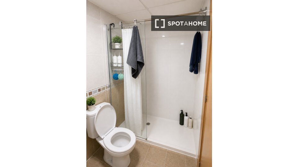Apartment Alicante, 3 beds, 70m² — photo 6