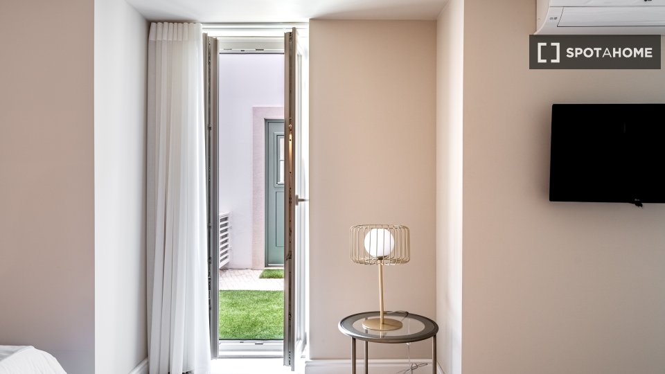 Apartment mono Lisbon — photo 5