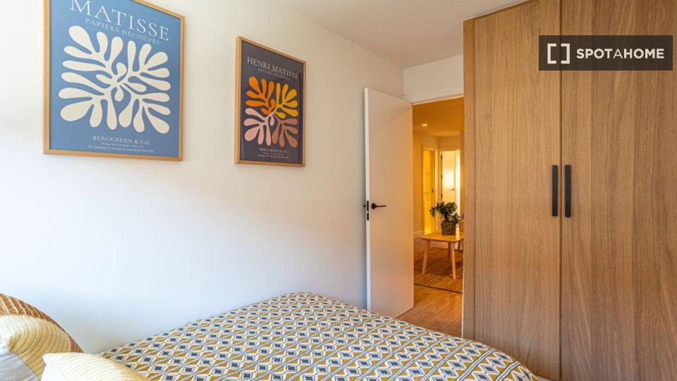 Habitación doble Madrid, 4 habitaciones — foto 5