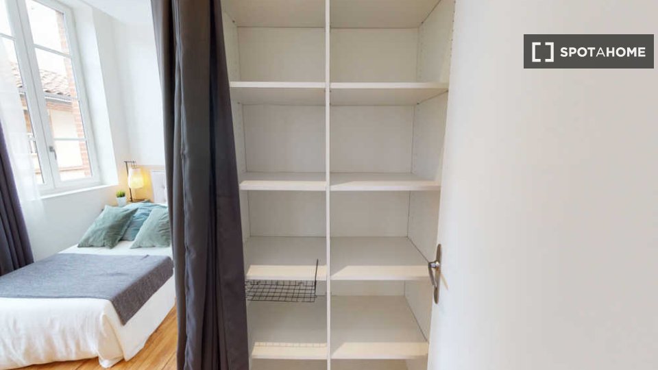Double room Toulouse, 6 beds, 120m² — photo 10