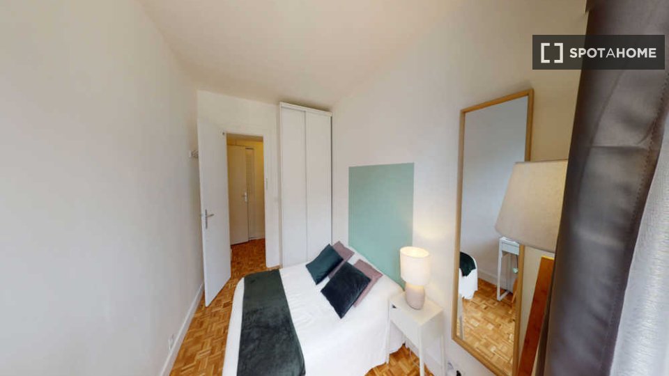 Double room Paris, 4 beds, 80m² — photo 39