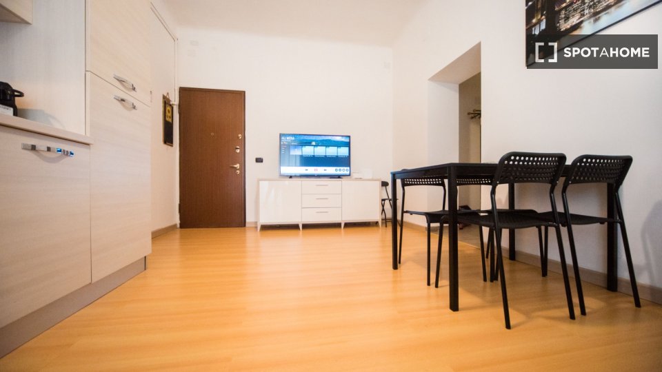 Apartment mono Milan, 55m² — photo 1