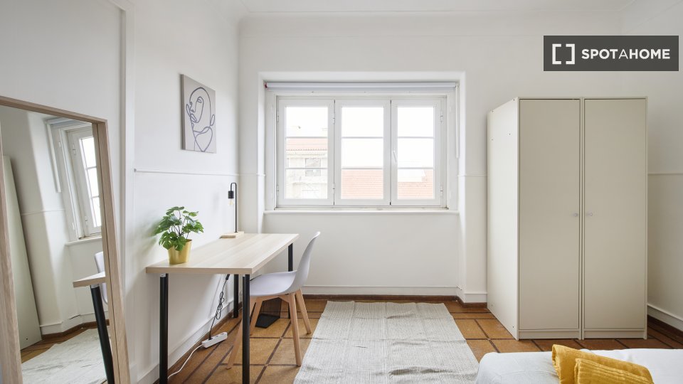 Double room Lisbon, 9 beds — photo 4