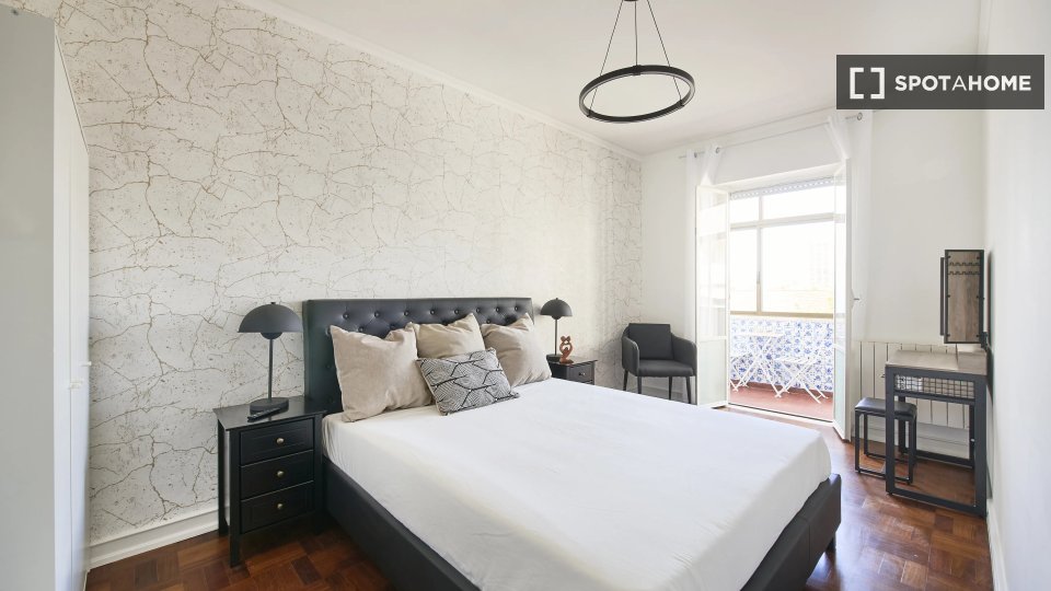 Double room Lisbon, 7 beds — photo 10